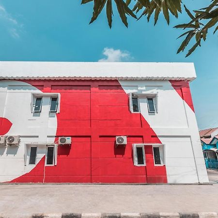 Oyo 907 Wisma Cakung Jakarta Exterior photo